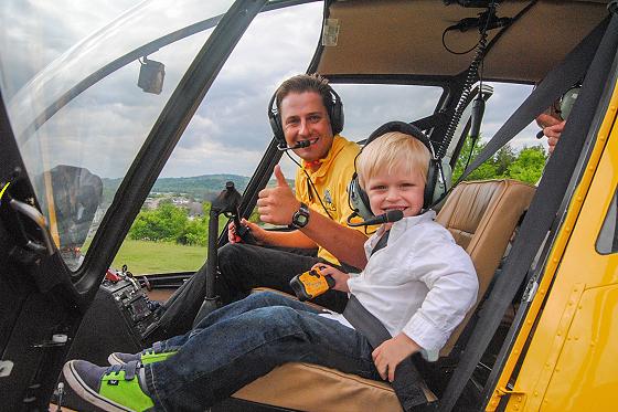 Scenic Helicopter tours are family friendly! 